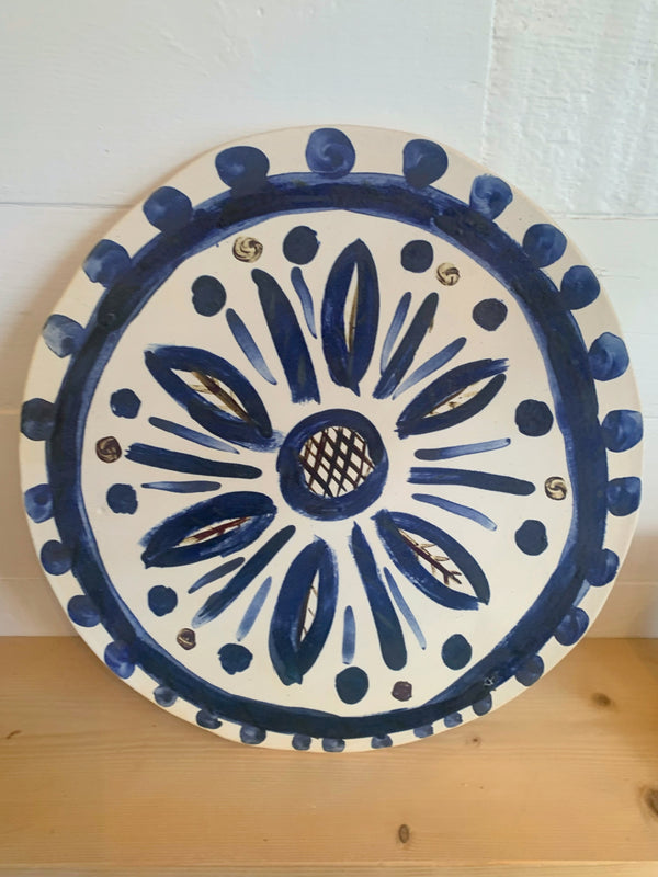 Large round serving dish