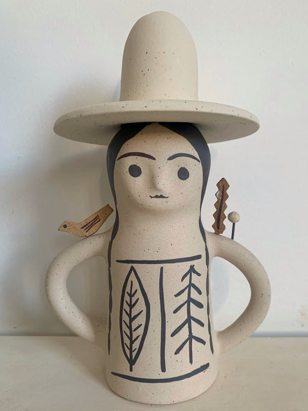 Light Buff & white Hat Protector